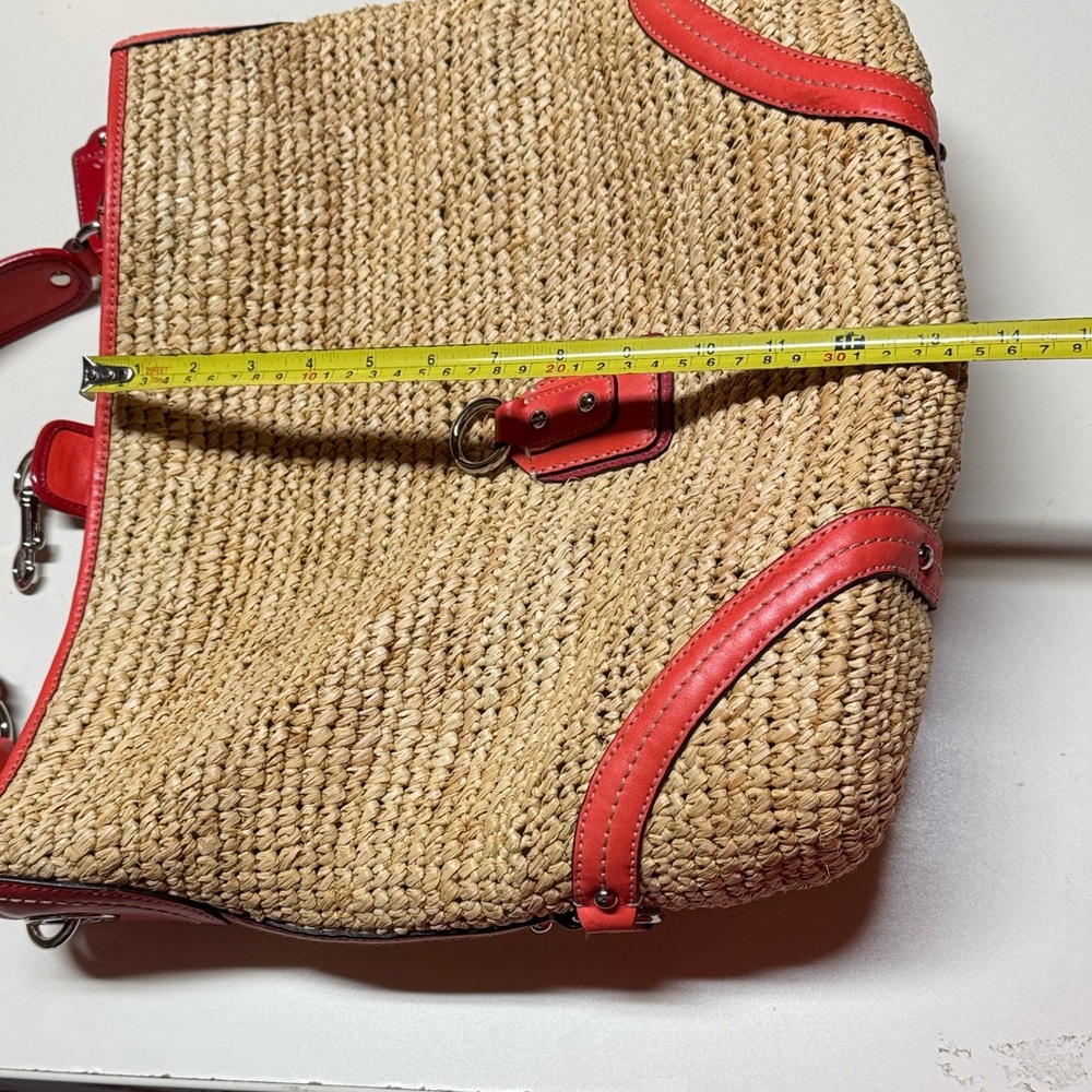 Vintage Coach Large Raffia Hobo Straw/Leather Bag with Coral Trim - Picture 13 of 16